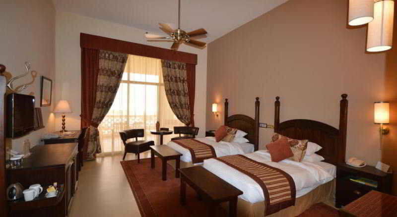 Liwa Hotel Mezairaa Εξωτερικό φωτογραφία